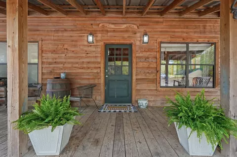 7953 Crawford Rd, Laurel Hill, FL 32567