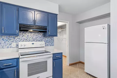 Kitchen - 206 Feldon Dr, Crestview, FL 32536 photo 5 of 5