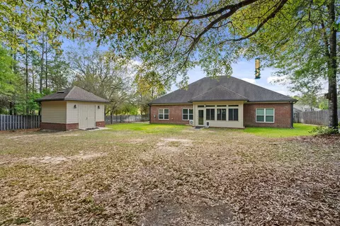 Exterior - 1543 Mill Creek Dr, Baker, FL 32531 photo 7 of 10