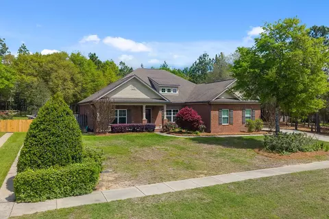 1543 Mill Creek Dr, Baker, FL 32531