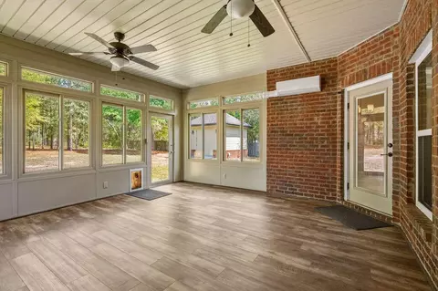 Exterior - 1543 Mill Creek Dr, Baker, FL 32531 photo 5 of 10