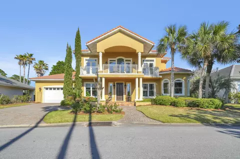 1393 Sunset Beach Dr, Niceville, FL 32578