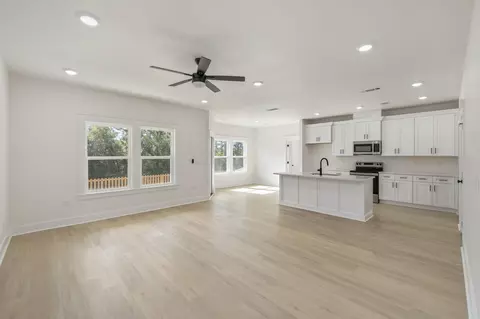 Living - 305 Shoal River Dr, Crestview, FL 32539 photo 4 of 4