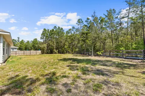 Exterior - 44 Secluded Cir, Freeport, FL 32439 photo 11 of 11