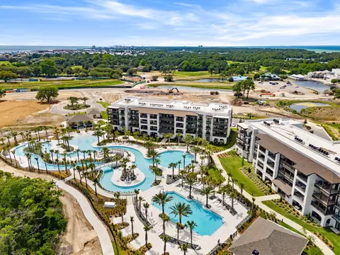 56 The Grove Dr #313, Miramar Beach, FL 32550