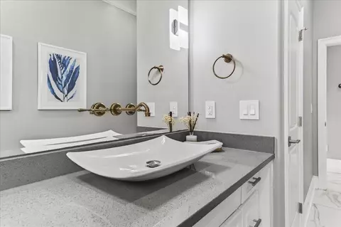 Bath - 3308 Broadview Cir, Crestview, FL 32539 photo 14 of 15