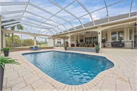 Exterior - 3308 Broadview Cir, Crestview, FL 32539 photo 12 of 16
