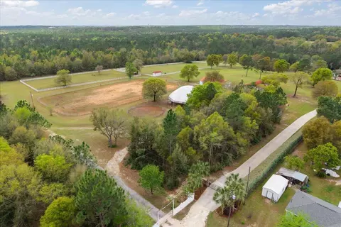 View/Area - 3308 Broadview Cir, Crestview, FL 32539 photo 8 of 13