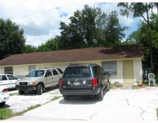 1013 E 63rd Ave, Bradenton, FL 34203 photo 1