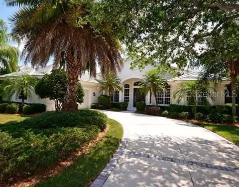 7639 Heathfield Ct, University Park, FL 34201 photo 1