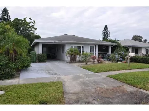1912 Riverside Dr E, Bradenton, FL 34208 photo 1