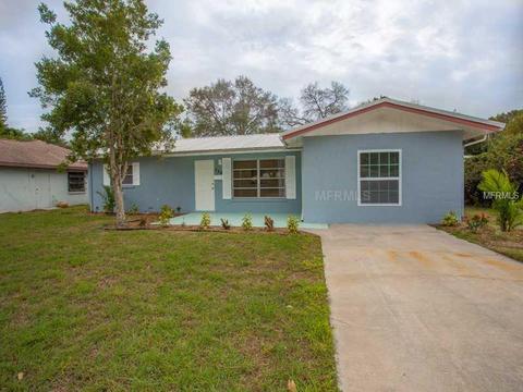249 Sovrano Rd, Venice, FL 34285 photo 1