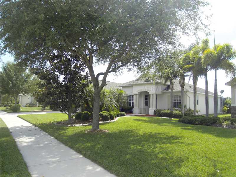 6408 67th St E, Bradenton, FL 34203 photo 1