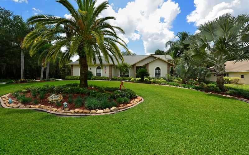 201 131st St E, Bradenton, FL 34212 photo 1