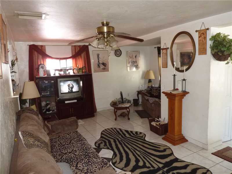 2505 E 3rd St, Bradenton, FL 34208 photo 1