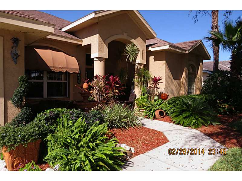 4676 72nd Ct E, Bradenton, FL 34203 photo 1