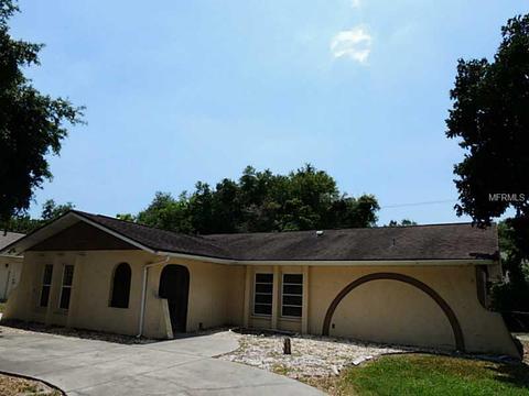 2004 Redfern Rd, Venice, FL 34293 photo 1
