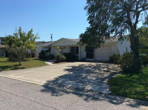 483 Pineview Dr, Venice, FL 34293 photo 1