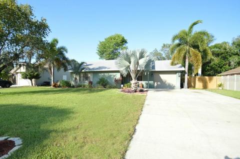 3123 47th Ave E, Bradenton, FL 34203 photo 1