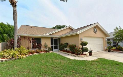 7103 52nd Dr E, Bradenton, FL 34203 photo 1
