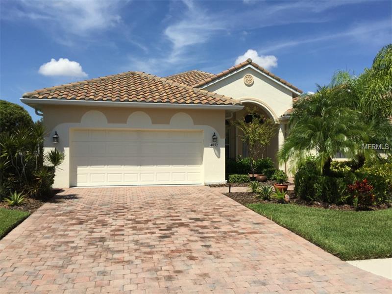 4052 65th Pl E, Sarasota, FL 34243 photo 1