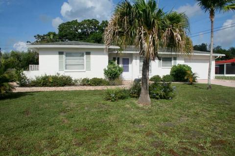1502 Glendale Rd, Venice, FL 34293 photo 1