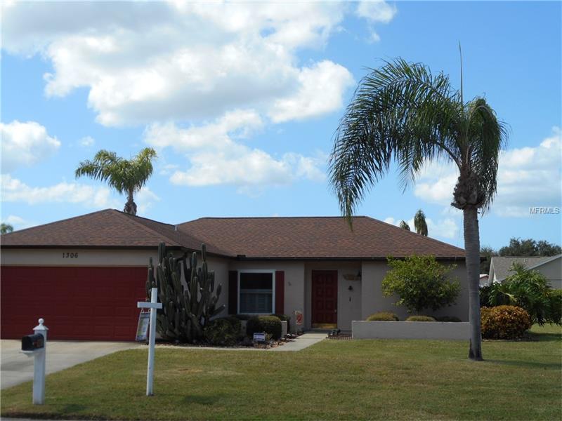 1306 63rd St W, Bradenton, FL 34209 photo 1