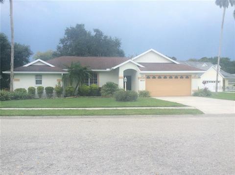 3207 37th Ter E, Bradenton, FL 34208 photo 1