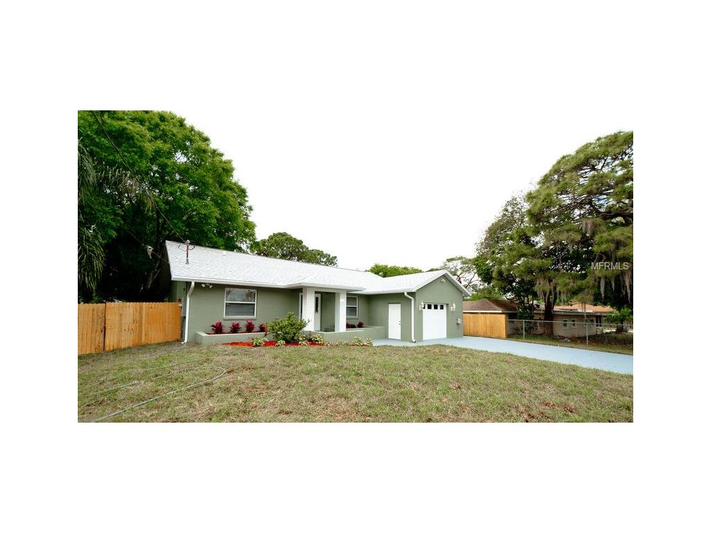 2216 51st Blvd E, Bradenton, FL 34208 photo 1