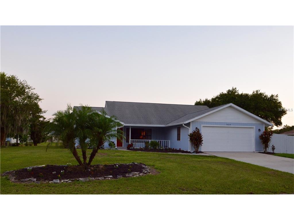 9019 E 59th Ave Cir, Bradenton, FL 34202 photo 1