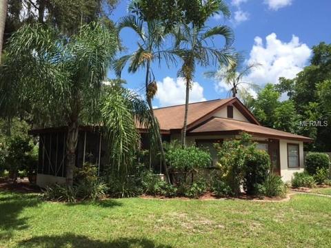 607 5th Avenue Dr E, Bradenton, FL 34208 photo 1