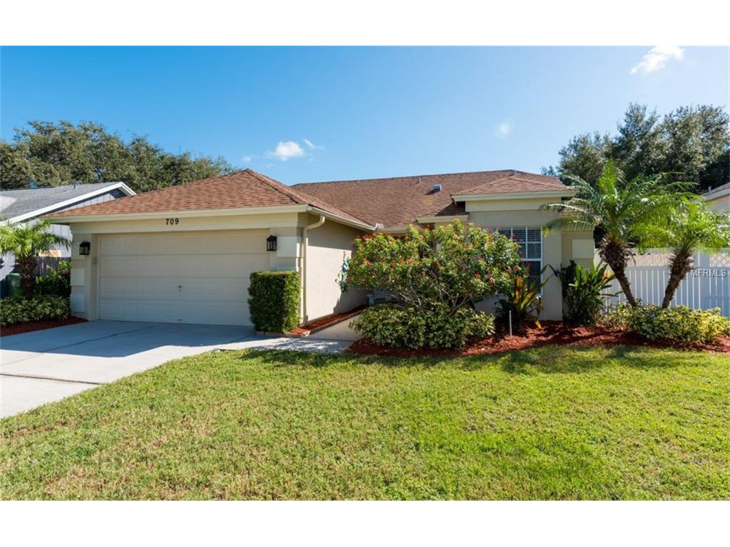 709 45th St E, Bradenton, FL 34208 photo 1