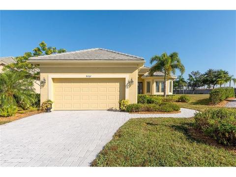 9727 51st Ter E, Bradenton, FL 34211 photo 1