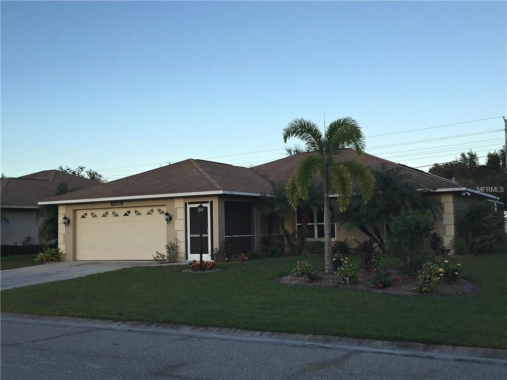 6519 68th St E, Bradenton, FL 34203 photo 1