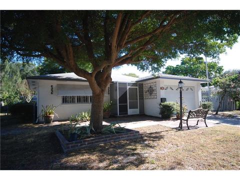 205 44th St W, Bradenton, FL 34209 photo 1