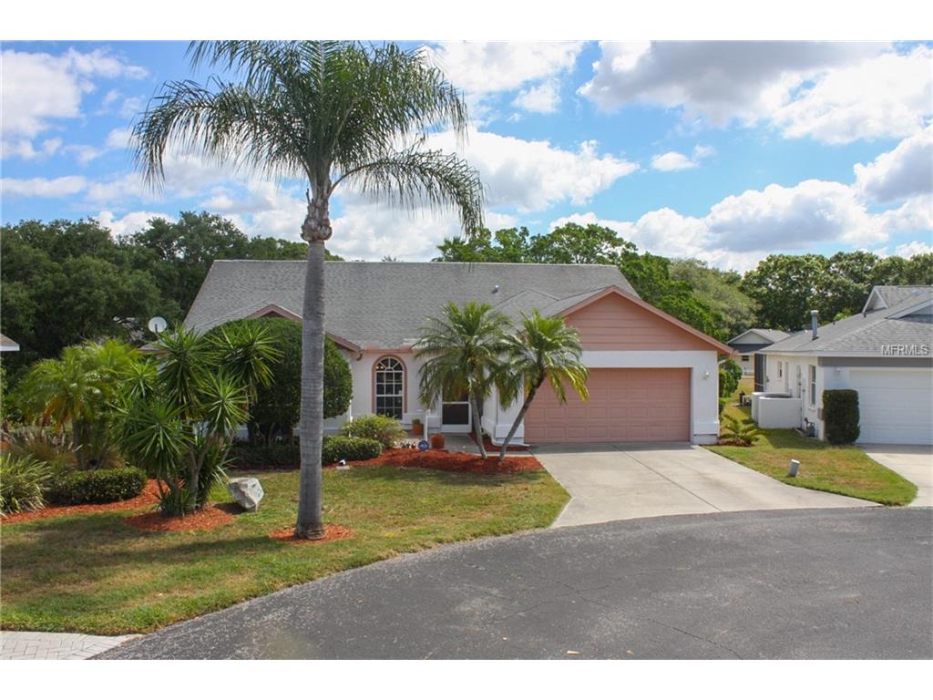 4831 Hamlets Grove Dr, Sarasota, FL 34235