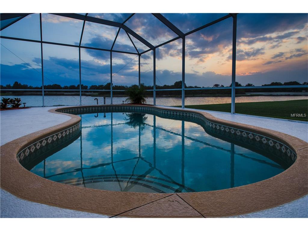 5323 Lexington Dr, Parrish, FL 34219 photo 1