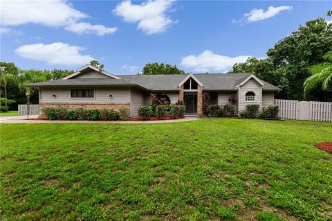 9214 65th Ave E, Bradenton, FL 34202 photo 1