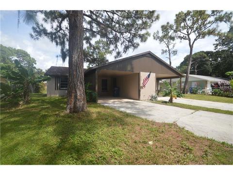 6223 11th St E, Bradenton, FL 34203 photo 1