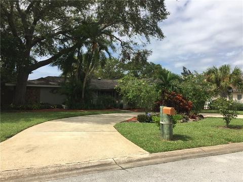 824 Seacrest Dr, Largo, FL 33771 photo 1
