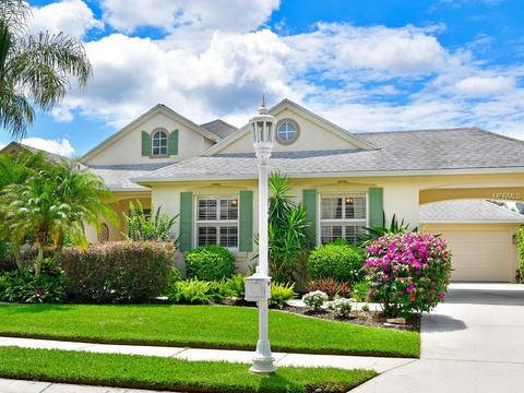 4516 Barracuda Dr, Bradenton, FL 34208 photo 1