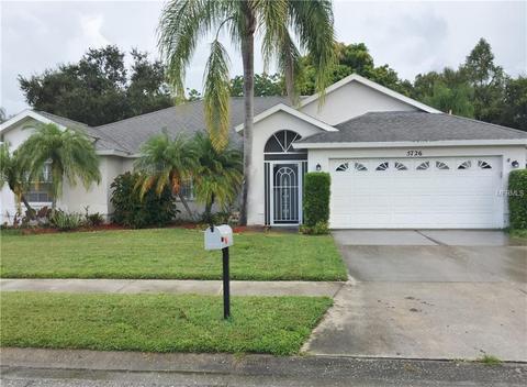 5726 28th St E, Bradenton, FL 34203 photo 1