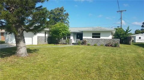 381 Pine Tree Rd, Venice, FL 34293 photo 1