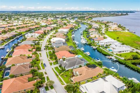 588 Fore Dr, Bradenton, FL 34208 photo 1