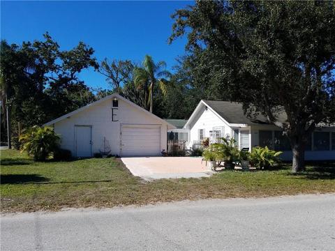 310 27th St E, Bradenton, FL 34208 photo 1