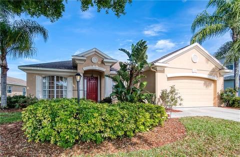 6318 67th St E, Bradenton, FL 34203 photo 1