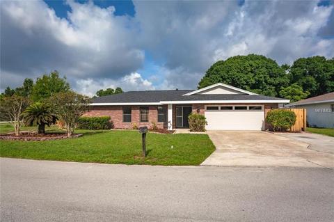 911 E Heron Cir, Winter Haven, FL 33884 photo 1