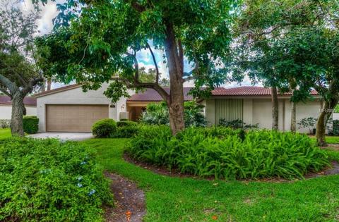 3705 Sun Eagle Ln, Bradenton, FL 34210 photo 1