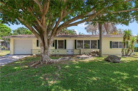 369 Hillview Rd, Venice, FL 34293 photo 1