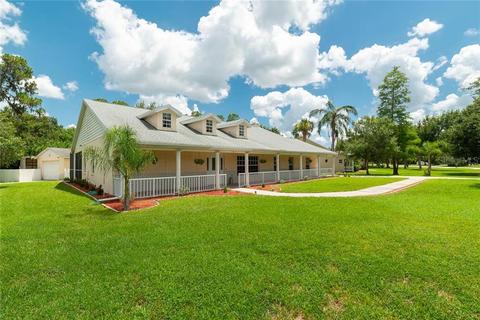 303 131st St E, Bradenton, FL 34212 photo 1